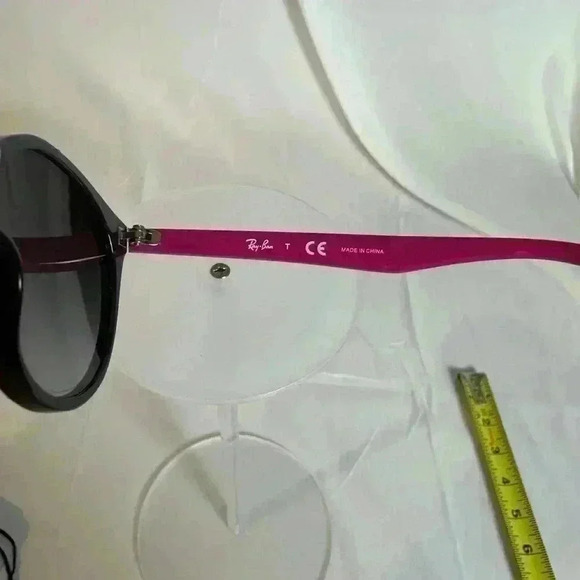 NWT! Ray-Ban Junior Sunglasses - Picture 4 of 8